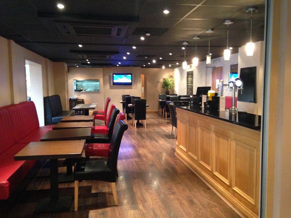 Oyo Flagship Finchley 4* London