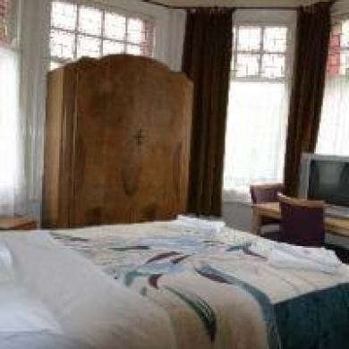 Hotel Charlie