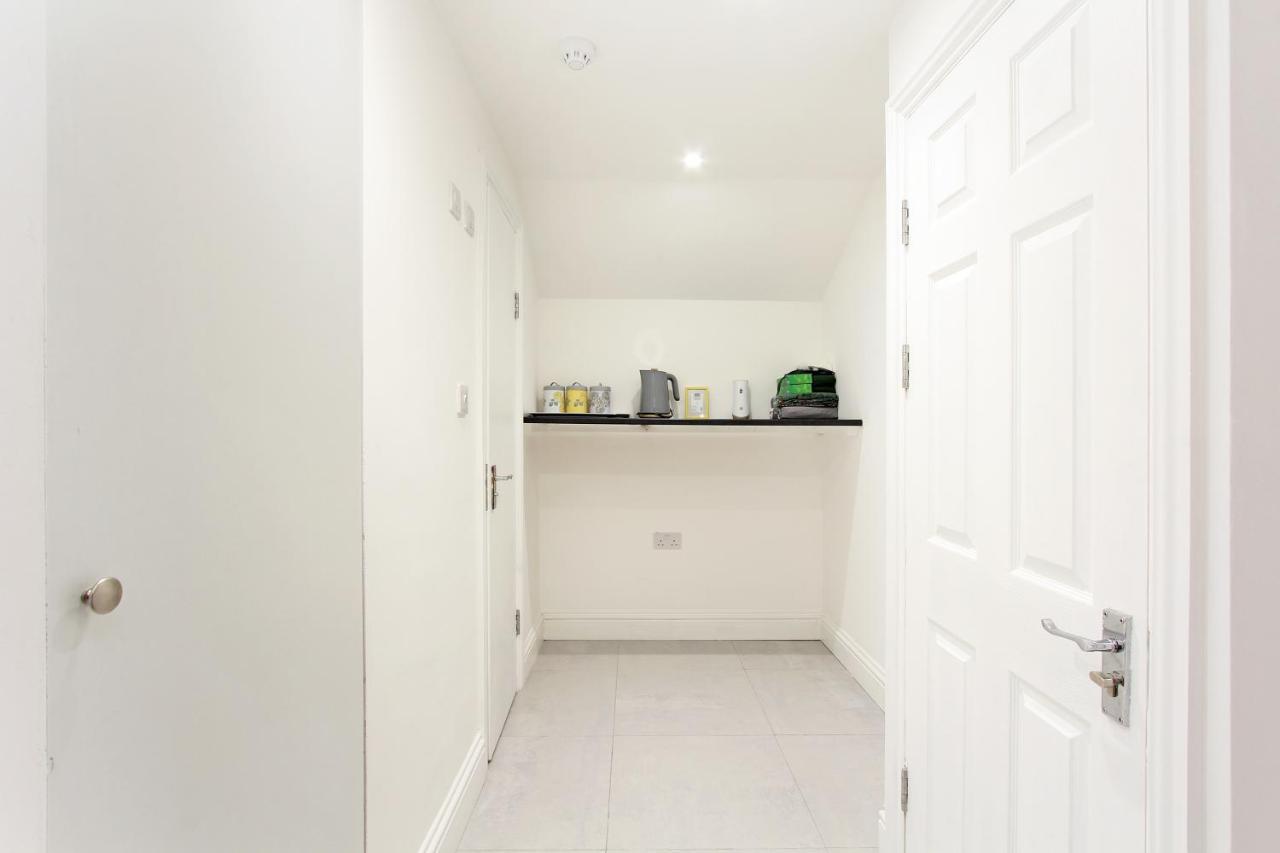 Splendid Flat In Kensington Olympia Apartment *