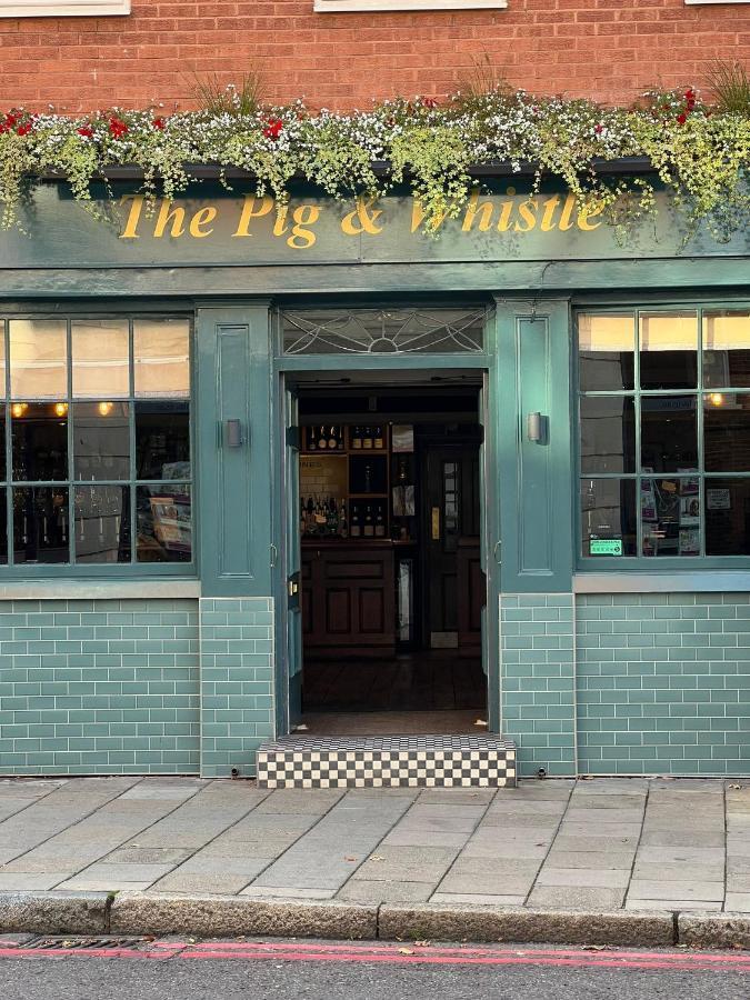 Inn The Pig And Whistle