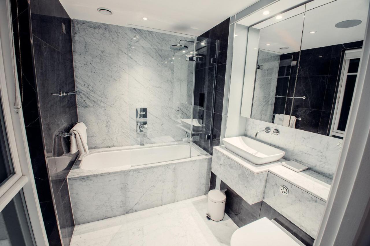 Lovely 4/bdr Penthouse W/ Lovely Views London