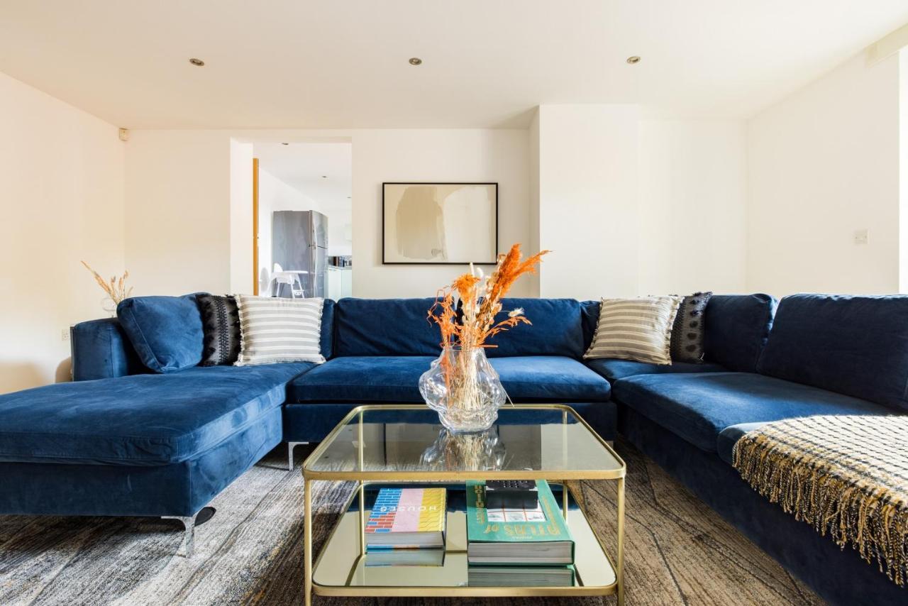 The Clapham Dream - Captivating 3bdr With Garden & Parking * Londen