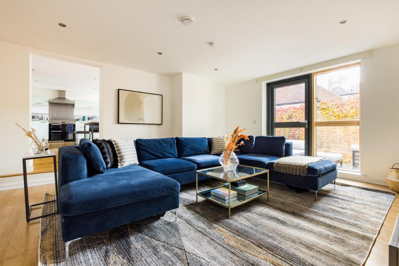 The Clapham Dream - Captivating 3bdr With Garden & Parking Londen