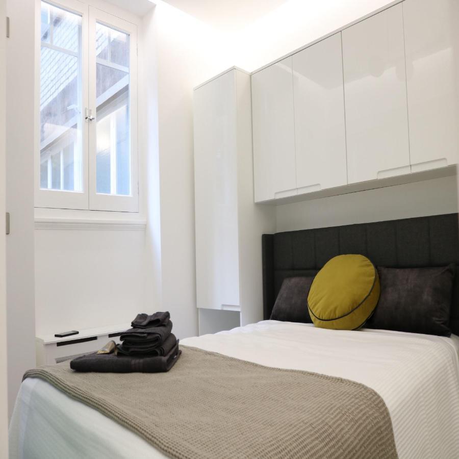 Phaedrus Living: Center Luxury Flat Clarewood Leilighet