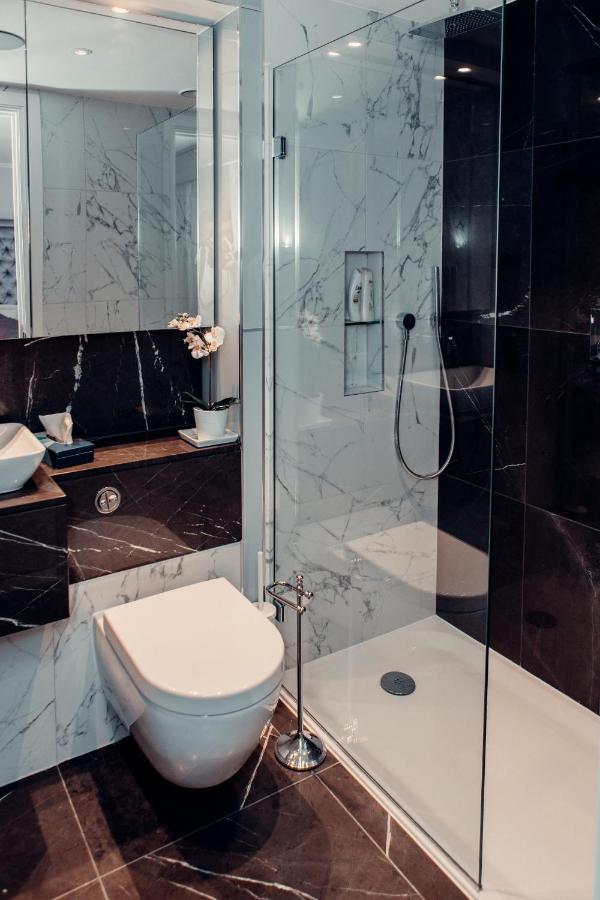 Leilighet Lovely 4/bdr Penthouse W/ Lovely Views London