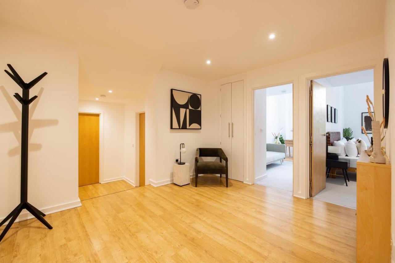 Appartement The Clapham Dream - Captivating 3bdr With Garden & Parking Londen