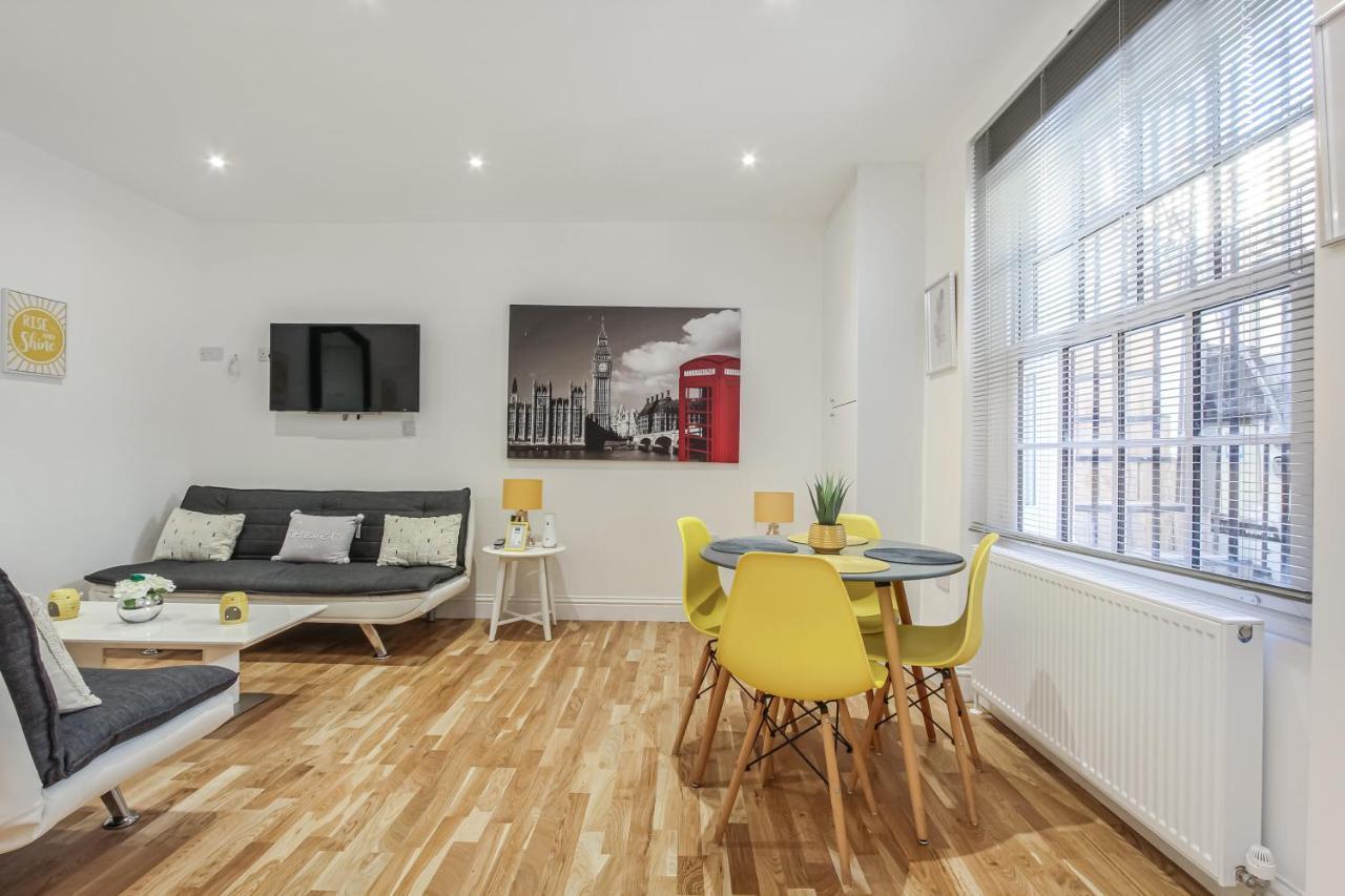 Appartement Deluxe Flat A In Kensington Olympia