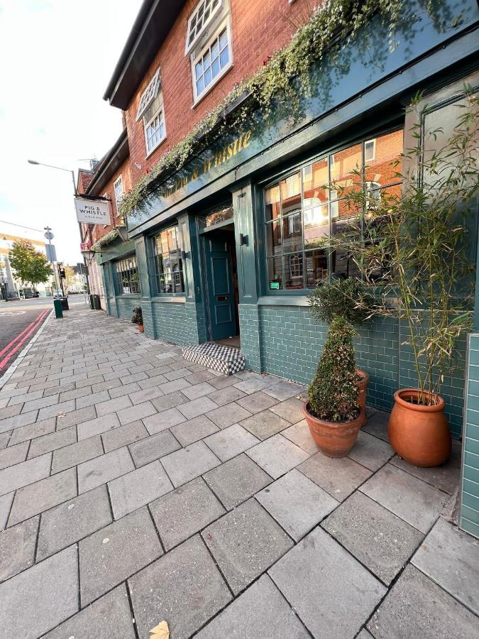 Inn The Pig And Whistle London