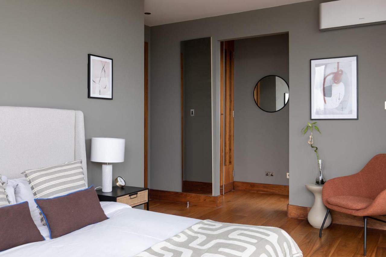 Leilighet The Canary Wharf Secret - Glamorous 3bdr Flat With Terrace And Parking