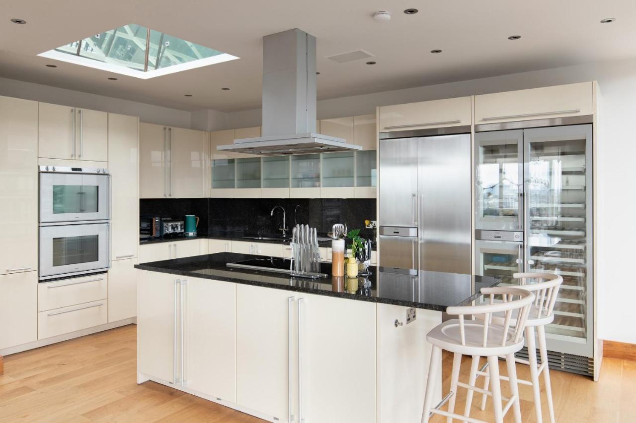 The Canary Wharf Secret - Glamorous 3bdr Flat With Terrace And Parking Leilighet *
