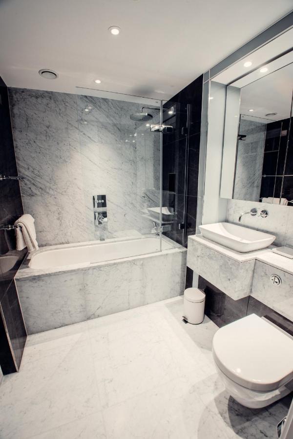 Apartment Lovely 4/bdr Penthouse W/ Lovely Views *