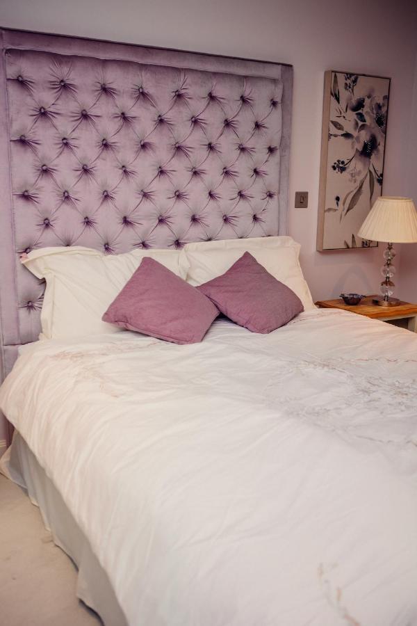 Lovely 4/bdr Penthouse W/ Lovely Views Leilighet *