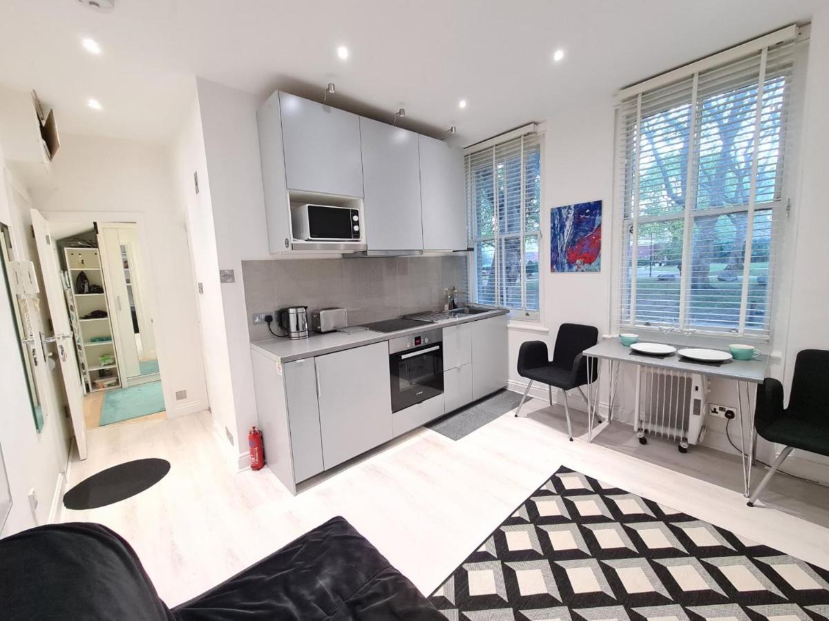 Friendly Flat Near Bridge Apartamento