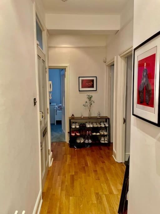 Spacious Flat With Huge Patio In Central Apartment *