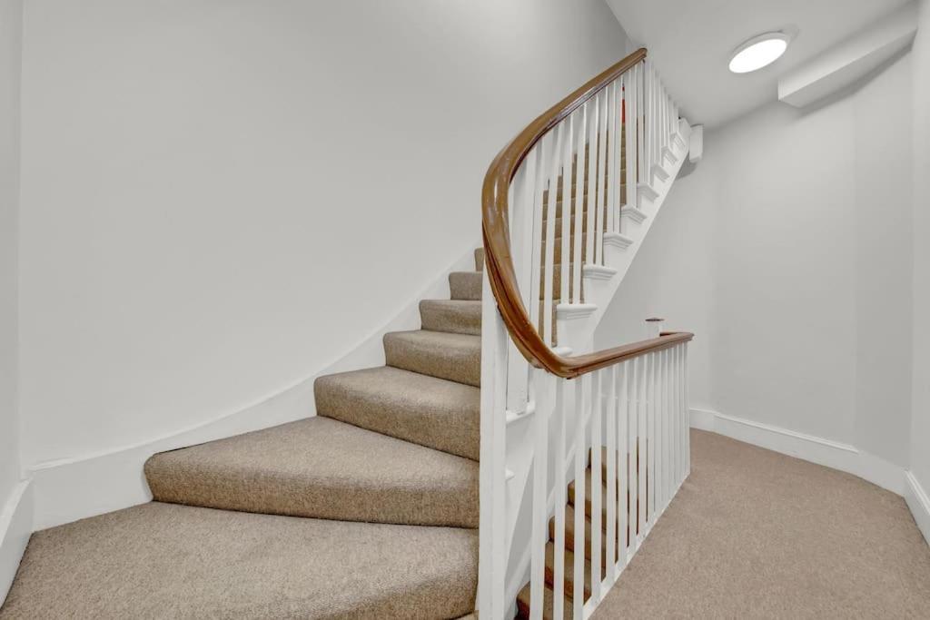 The Bayswater - Excellent Central Location Apartment London