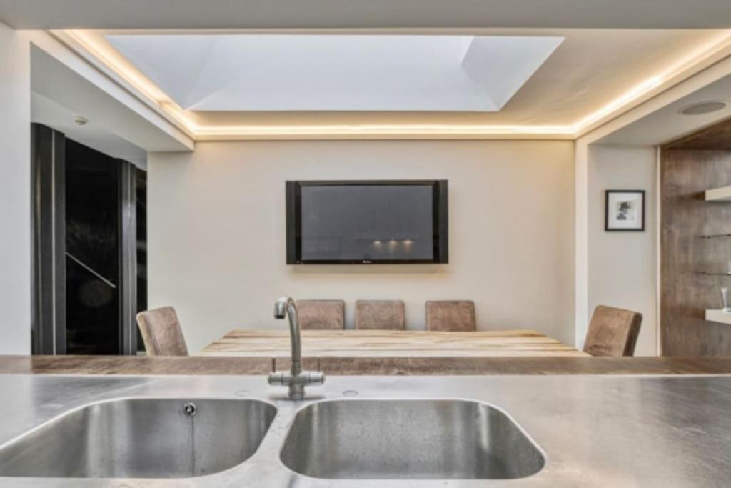 Unique,architecturally Acclaimed,notting Hill London
