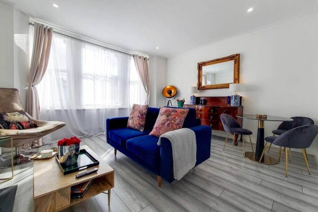 Immaculately Presented 1 Bed Apartment *