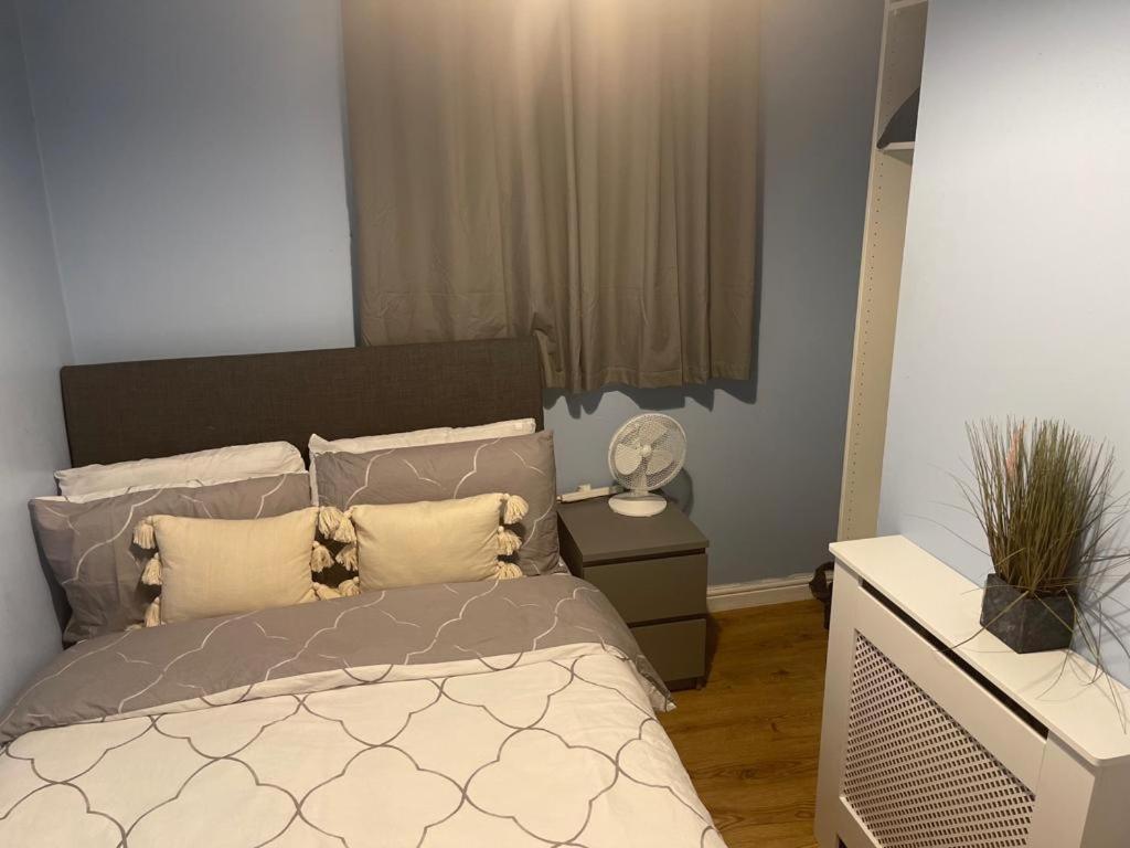 Lovely 2-bedroom With Free Wifi