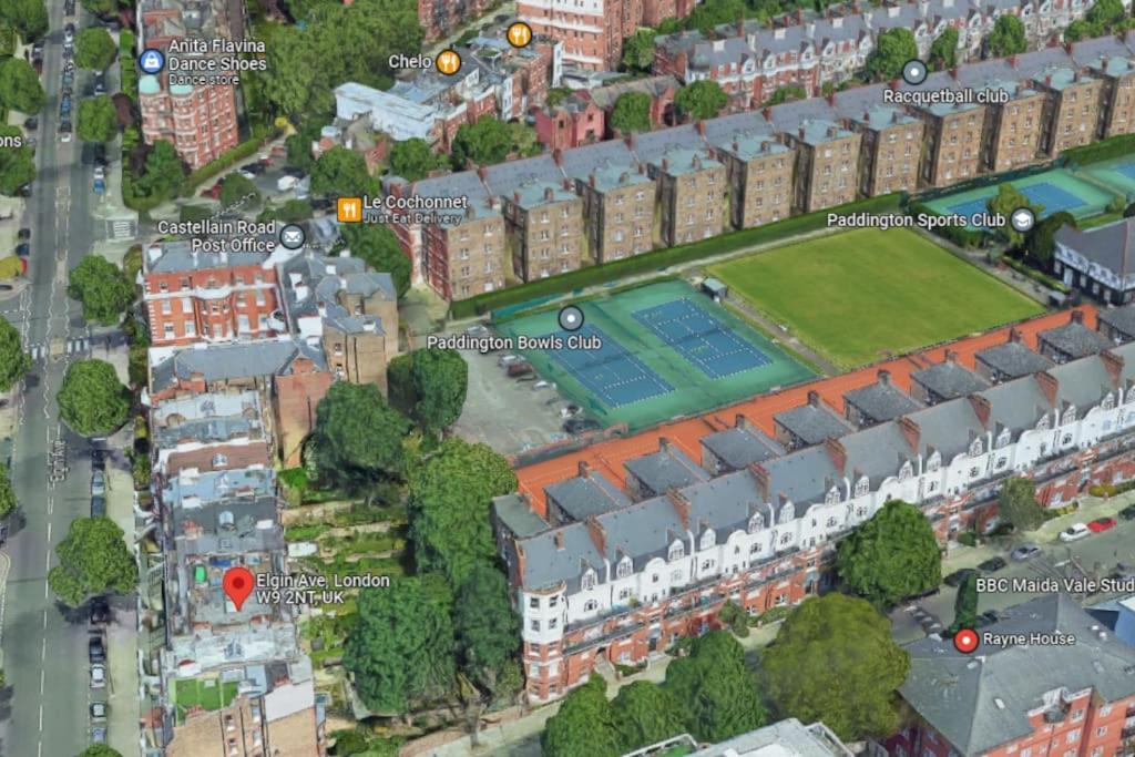 Spacious Flat With Huge Patio In Central * Londen