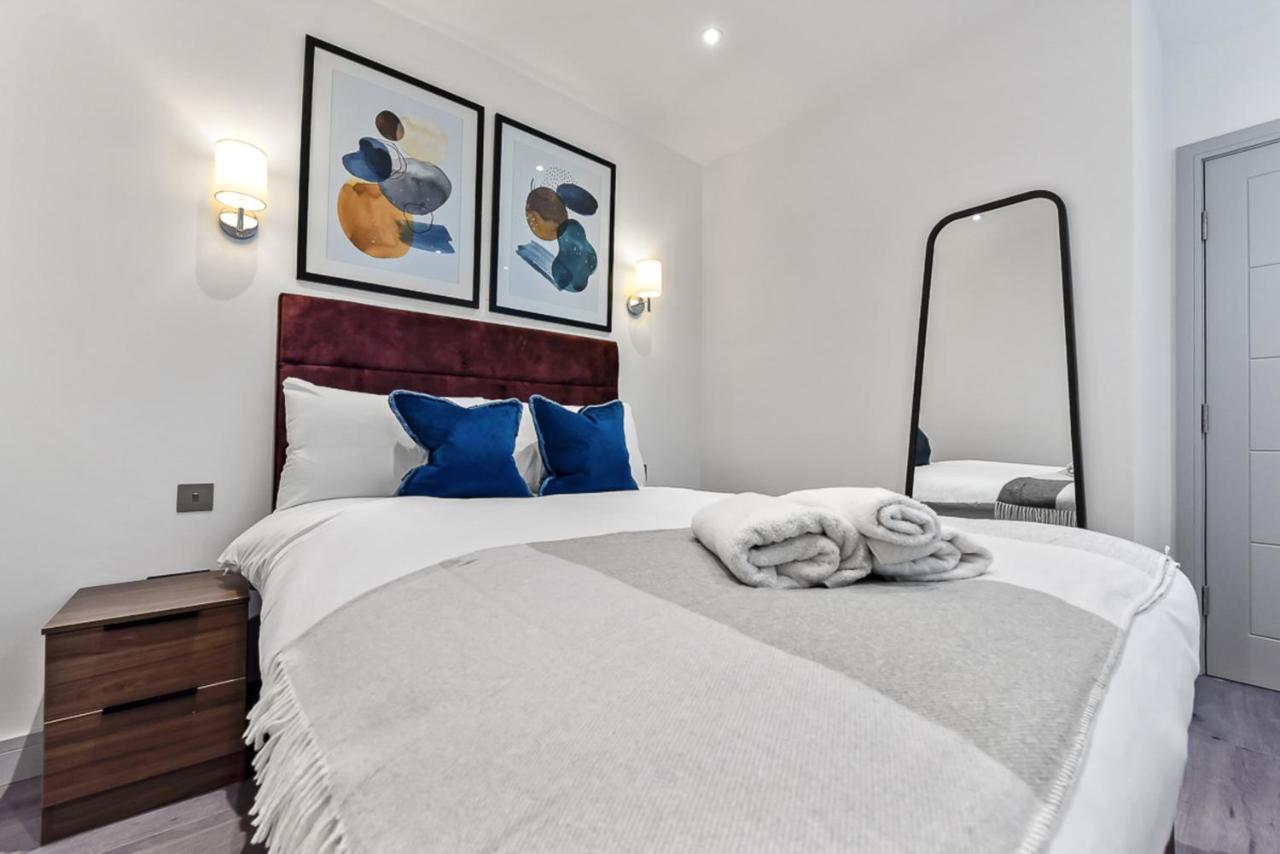 Amazing 2 Bedroom In Greater Apartment London