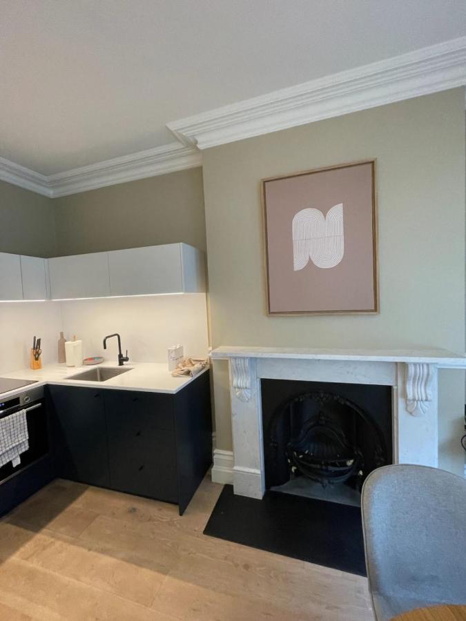 1 Bedroom In Farringdon Apartment *
