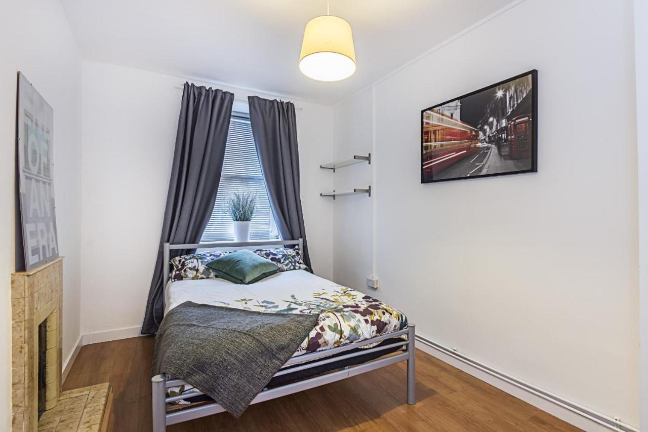Comfortable 3 Bed Flat Zone 1 Londres