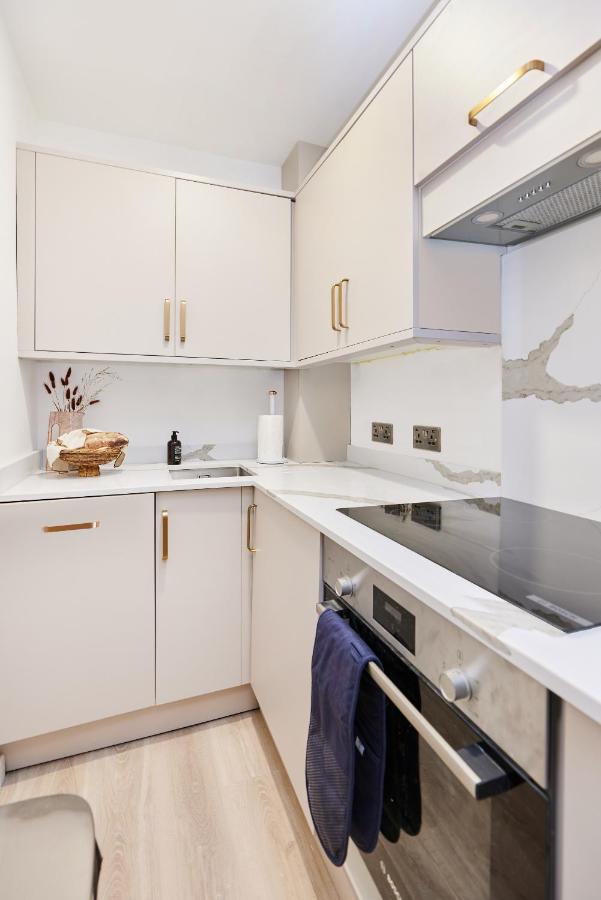 The Soho Retreat - Glamorous 1bdr Flat Apartment London