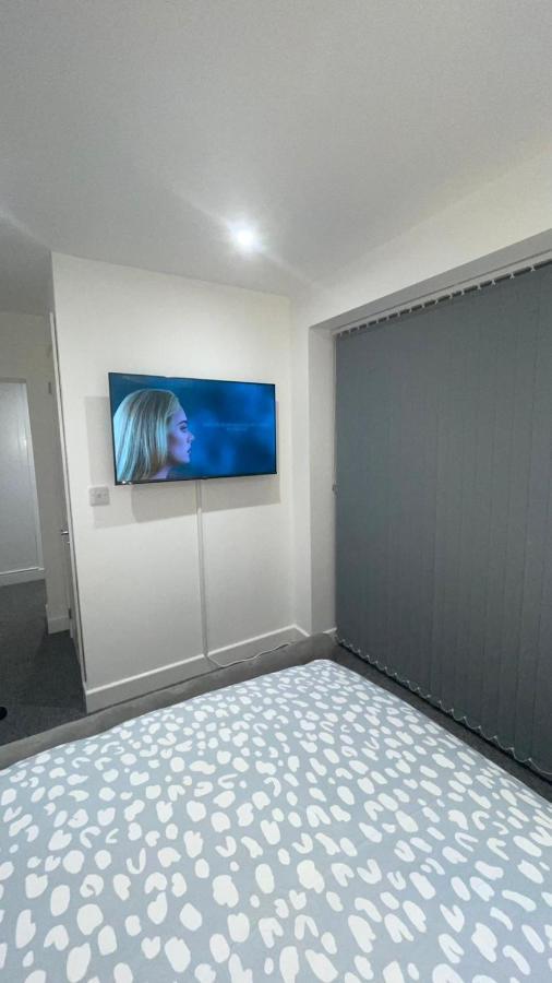 2 Bed Luxury In Old Kent Road *