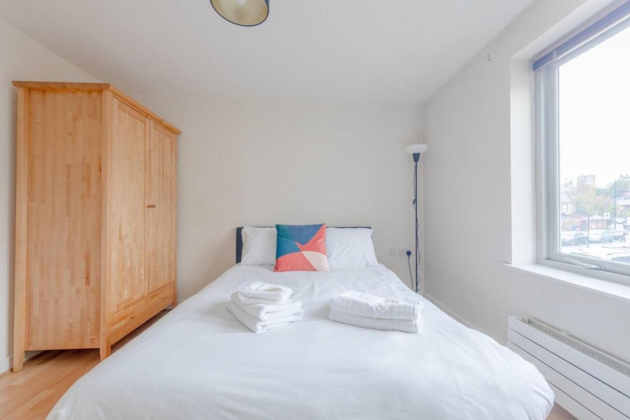 Apartamento Spacious 2 Bedroom Near White *