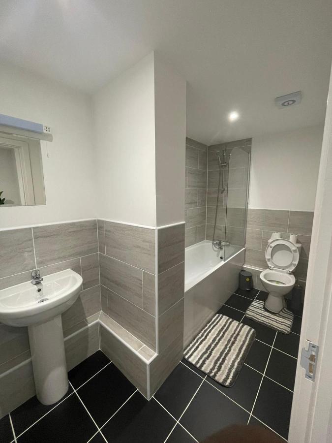2 Bed Luxury In Old Kent Road Appartement