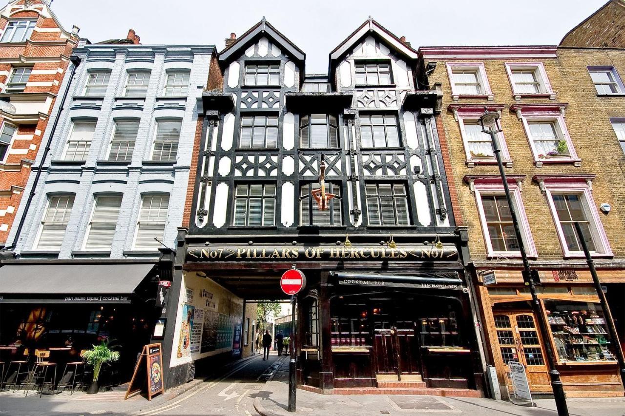 F4 Greek Street By Living Holiday home London
