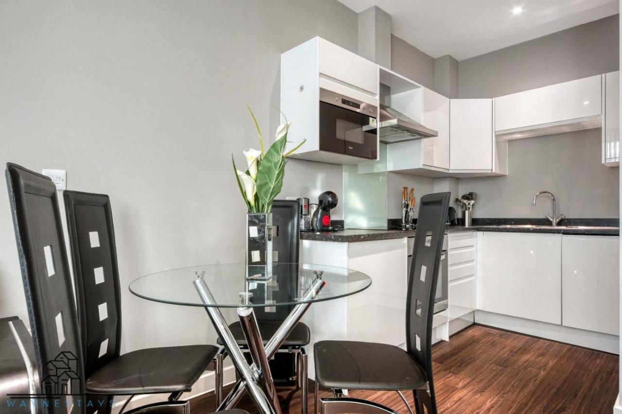 Cosy 1-bed By Heathrow Airport London