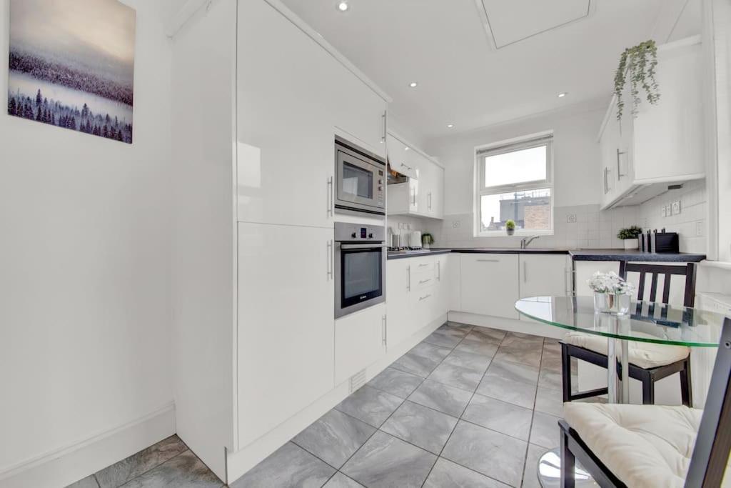 The Bayswater - Excellent Central Location * London