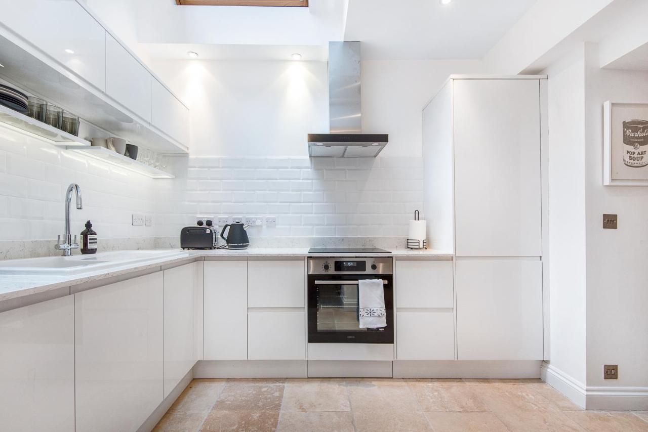 Chepstow Place- Notting Hill Holiday home *