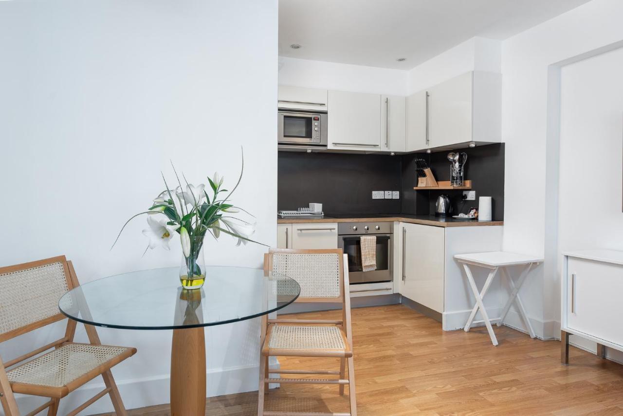 Nell Gwynn House Apartment