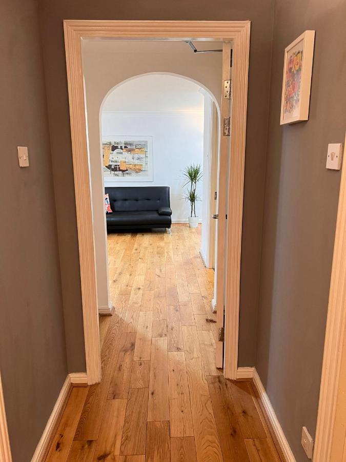 Meridian Canary Wharf Close To Excel And O2 Apartment *