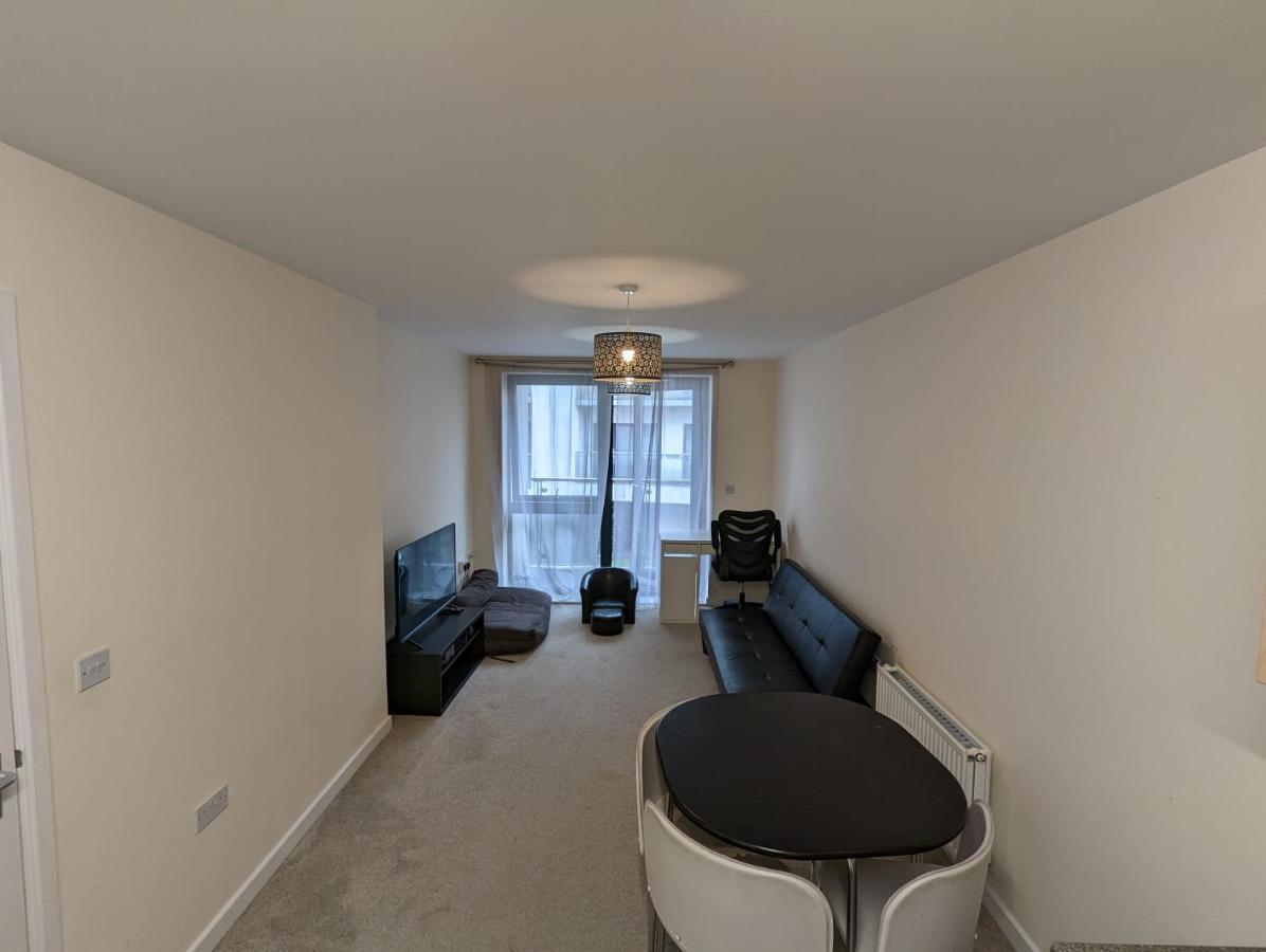 Modern Close To Central * London