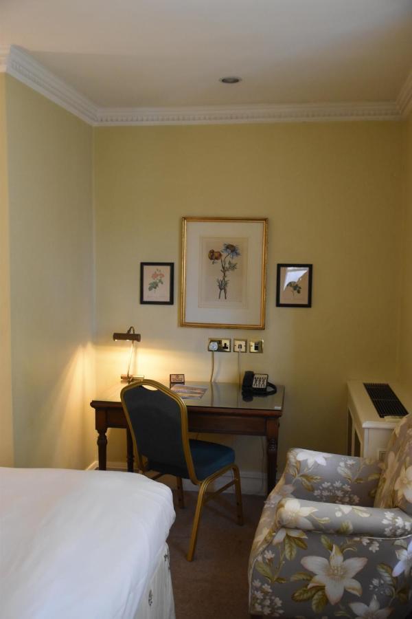 Hotel The Cranley 4*