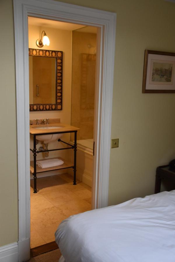 The Cranley 4*