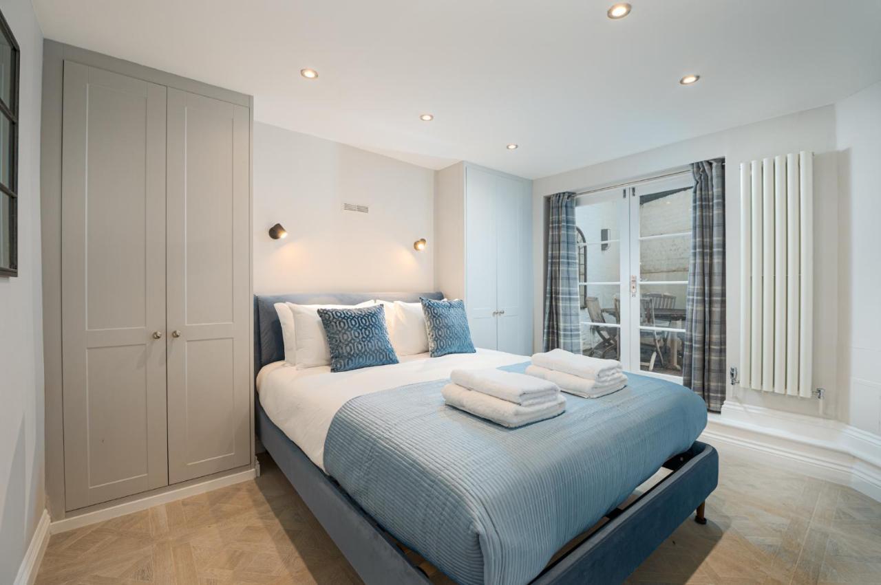 Clarendon Rd By Capital Apartment *