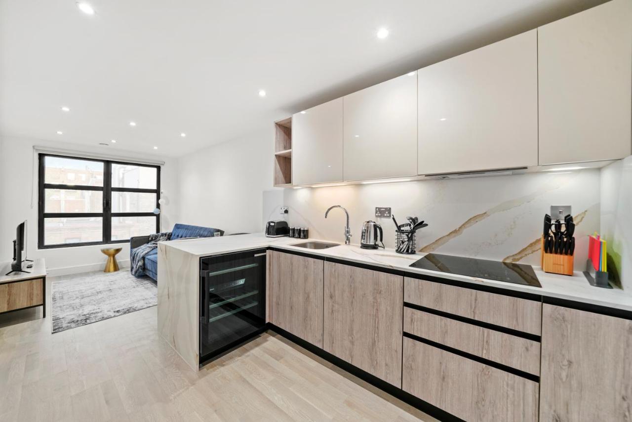Executive 1 & 2 Bed In Heart Of Free Wifi By Aparts