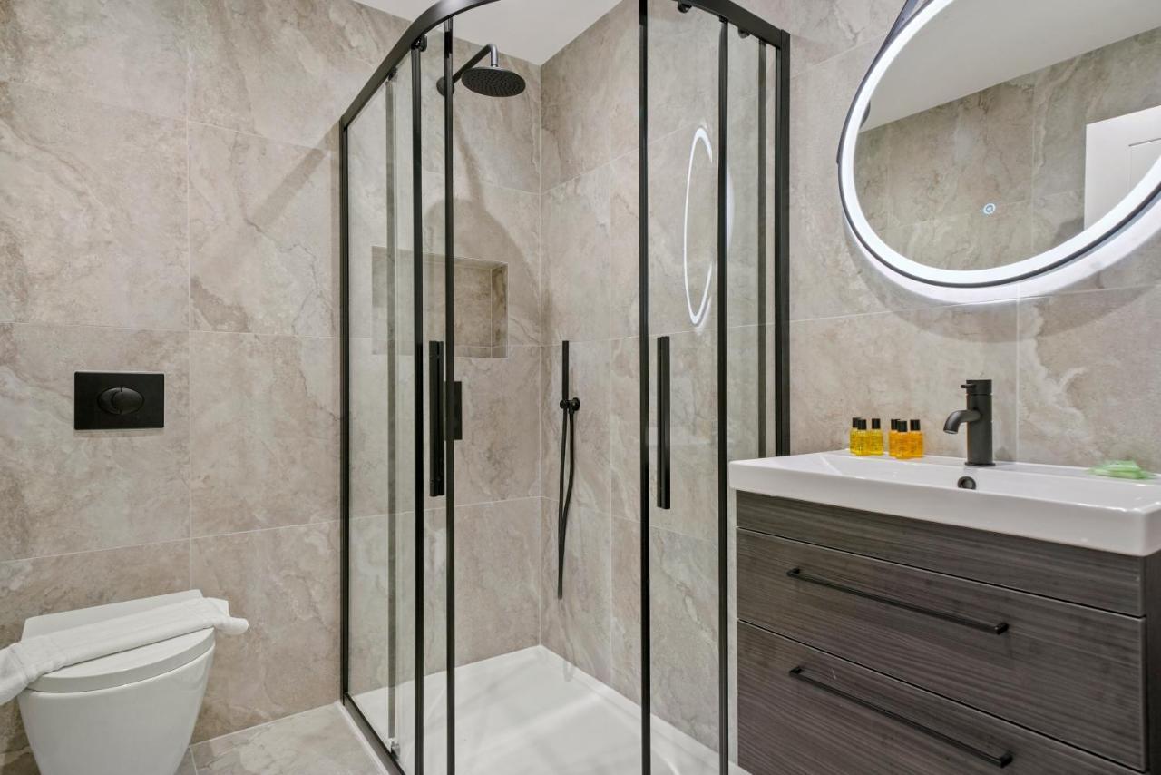 Apartment Executive 1 & 2 Bed In Heart Of Free Wifi By Aparts
