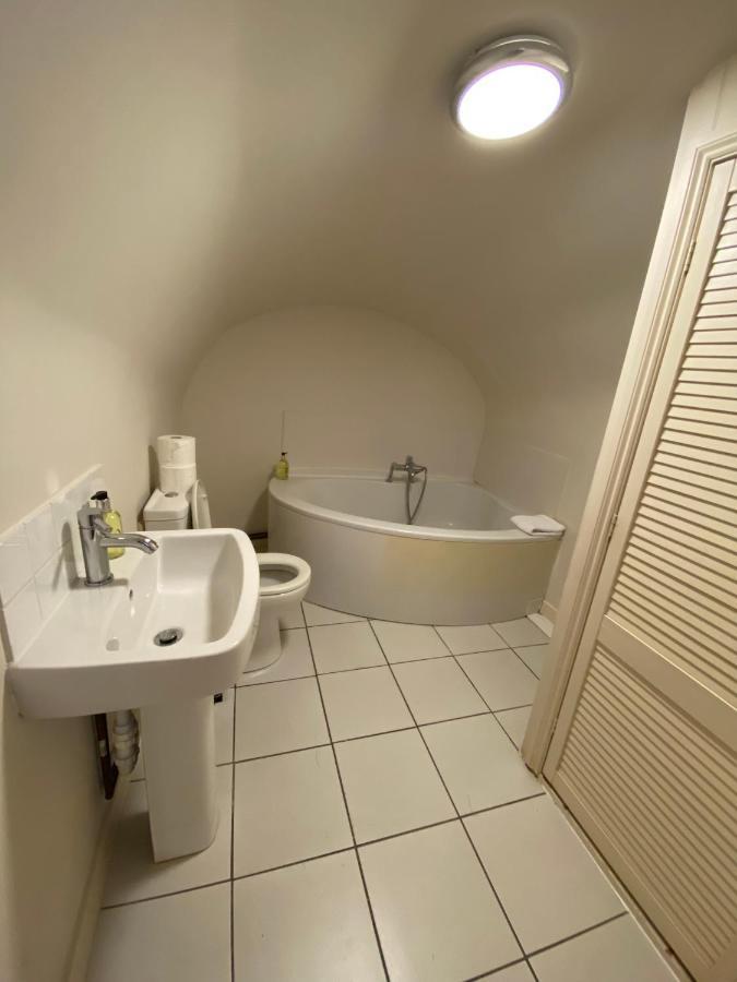 Appartement Stylish Maisonette And In Victoria Londen