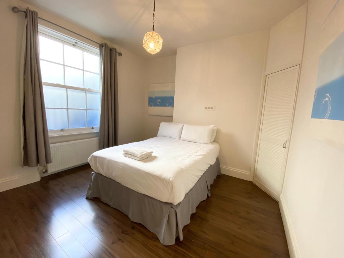 Appartement Stylish Maisonette And In Victoria Londen