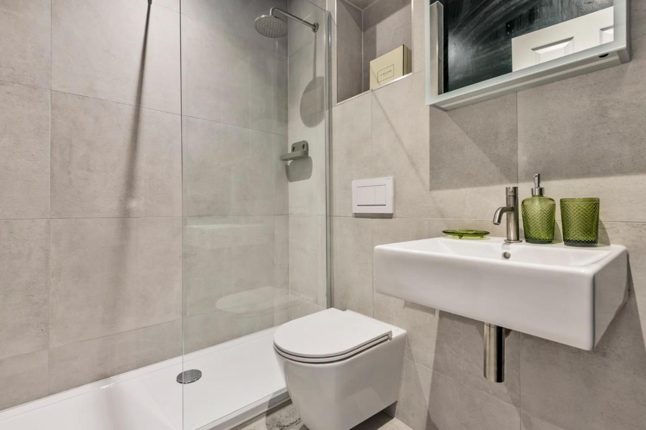 Apartment London-modern Contemporary Flat