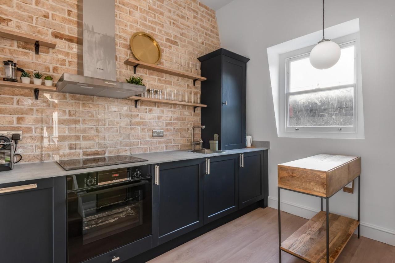 London-modern Contemporary Flat Apartment London