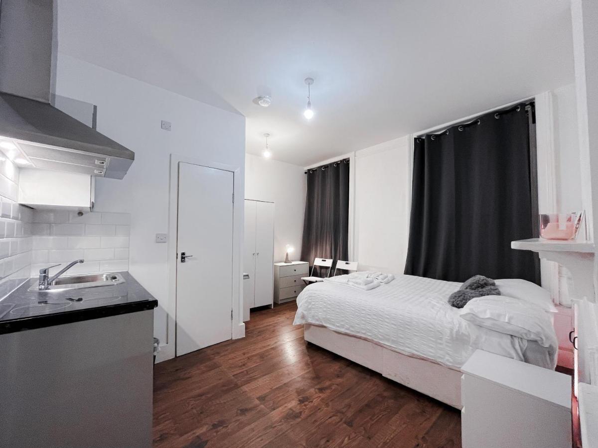 Flat In London, Soho - 01 Apartment