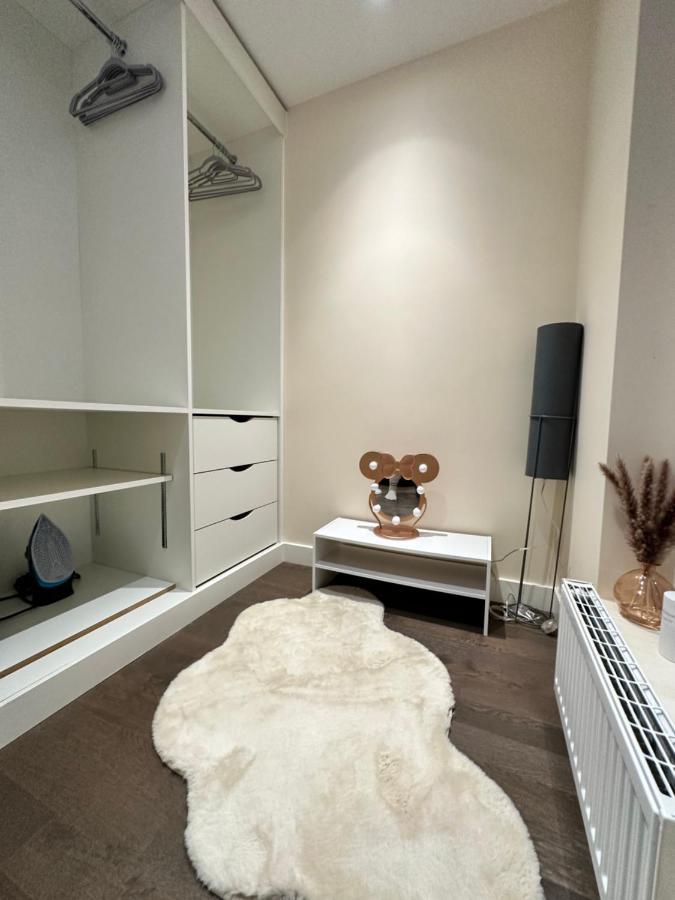 Appartement 1 Spacious Luxury Bedroom Flat On Oxford St, Next To Selfridges Londen