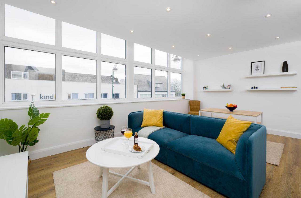 Panther House By Oval * London