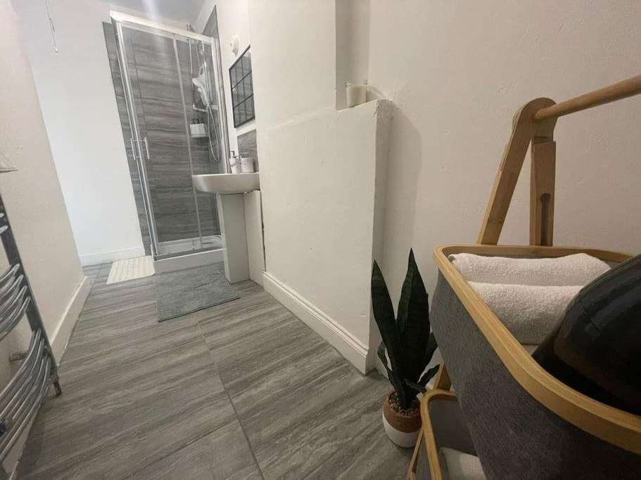 Apartment Cosy 2 Bed In Tower Bridge Road *